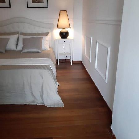 Hs4U Duomo View Art & Design Apartment Close To Central Train Station Florença Exterior foto
