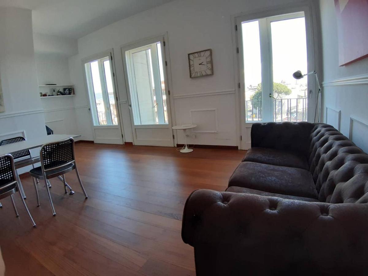 Hs4U Duomo View Art & Design Apartment Close To Central Train Station Florença Exterior foto